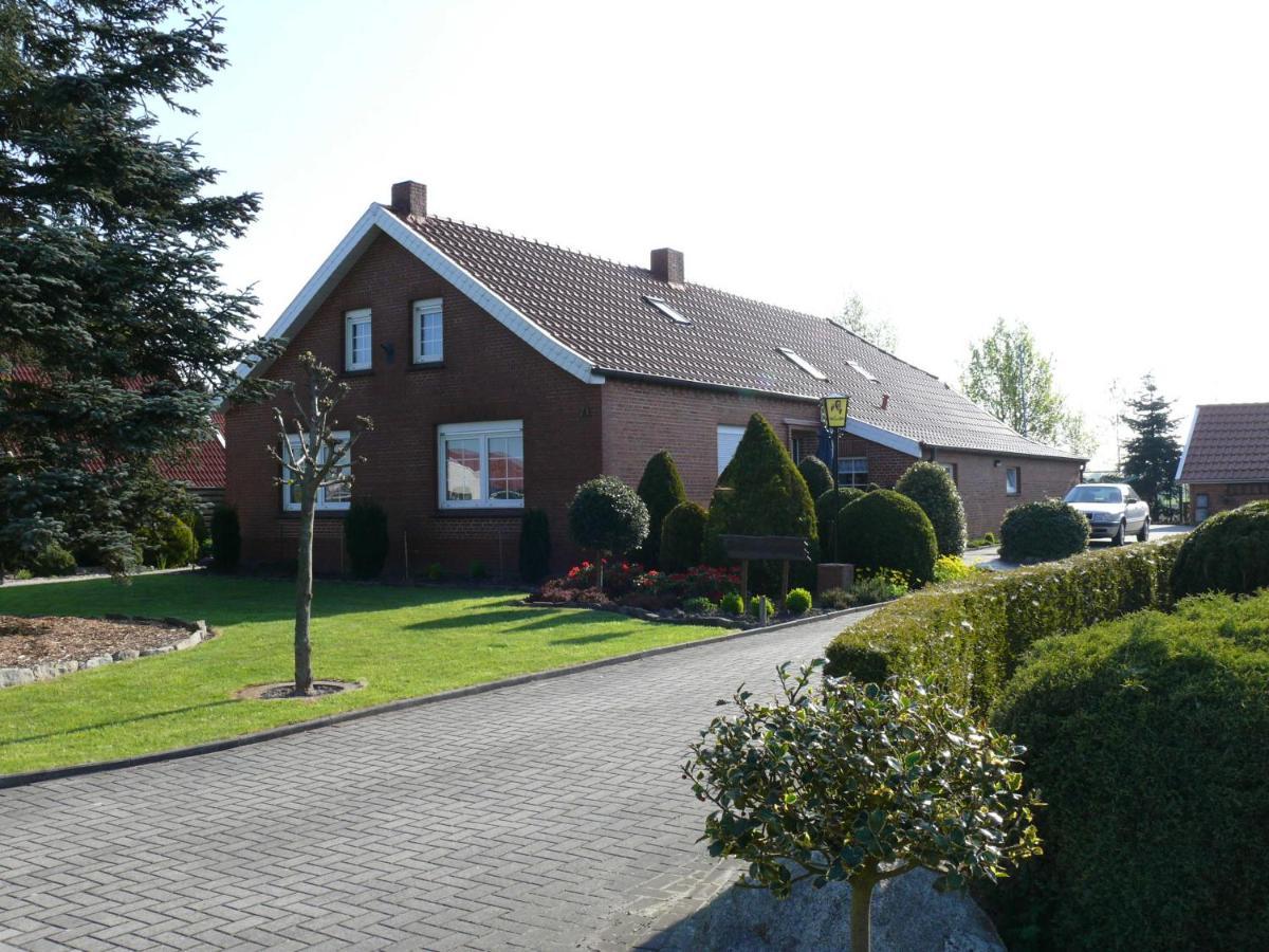 Ferienwohnung Petri Heil, 85059 Ostrhauderfehn Extérieur photo